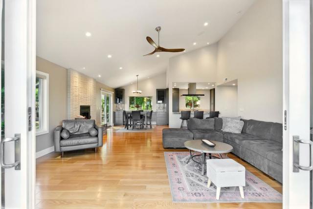 132 Pax Place Court, Aptos CA: https://media.crmls.org/mediaz/91a3c2b2-e3a9-4402-a780-9d37e8e41032.jpg