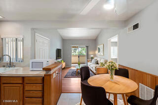 4569 Alamo Street, Simi Valley CA: https://media.crmls.org/mediaz/91a492c5-4d0b-4f6a-af18-05dc6e3f8646.jpg