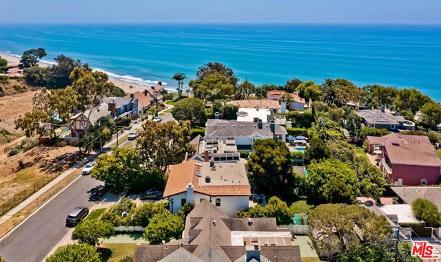 15230 Friends Street, Pacific Palisades, California 90272, 3 Bedrooms Bedrooms, ,2 BathroomsBathrooms,Single Family Residence,For Sale,Friends,24430907