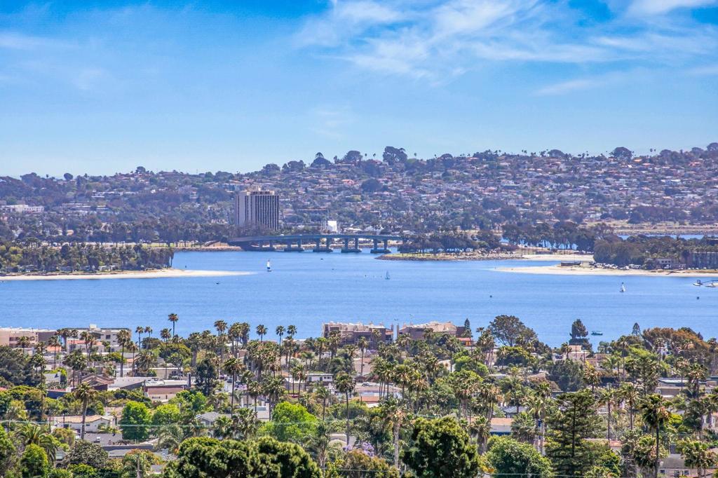 1243 Van Nuys St - photo 16