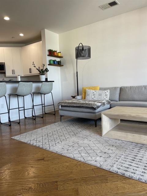 3650 5Th Ave, San Diego CA: https://media.crmls.org/mediaz/91a60be8-0ef2-4e60-b4e7-735e239ac1aa.jpg