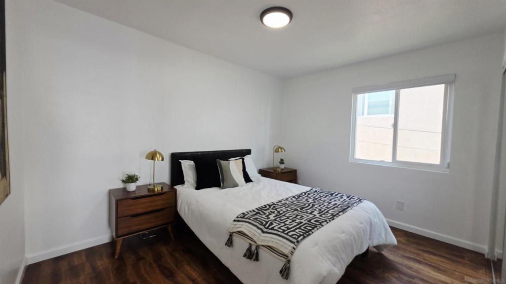 MLS #250032598SD image #23