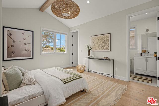 3520 Butler Avenue, Los Angeles CA: https://media.crmls.org/mediaz/91a78131-fcdc-40f7-b3ca-85284dbcb9a8.jpg