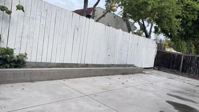 186 Checkers Drive, San Jose CA: https://media.crmls.org/mediaz/91a911fa-38d9-4e5f-9778-704cb0e37c95.jpg