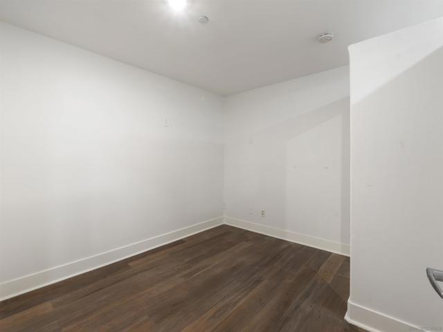 2400 Torrey Pines Rd, La Jolla CA: https://media.crmls.org/mediaz/91a9e513-bfef-4250-ae2f-41d5b14c18bb.jpg