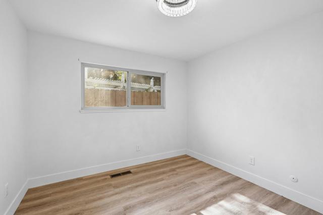 3405 Bellevue Drive, Modesto CA: https://media.crmls.org/mediaz/91aaf97b-2eaf-4215-ac04-90e3963b17de.jpg