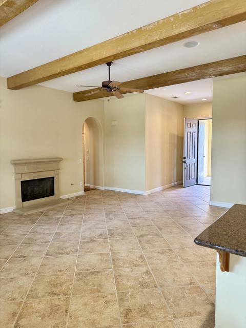 77178 California Drive, Palm Desert CA: https://media.crmls.org/mediaz/91ab7112-5092-46e3-81f6-fa6b6f6c50fc.jpg