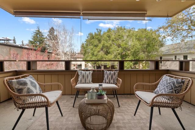 539 Lytton Avenue, Palo Alto CA: https://media.crmls.org/mediaz/91ab8e74-dafe-48ea-b6b3-d3cf97bb2f90.jpg