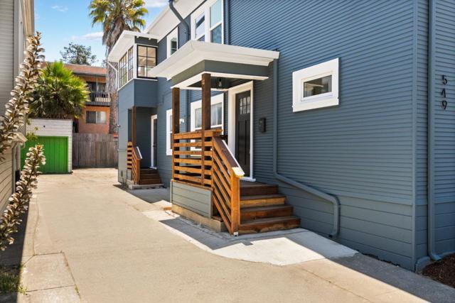 551 53rd Street, Oakland CA: https://media.crmls.org/mediaz/91ab97c2-7419-4ac2-8c41-1968904575e6.jpg