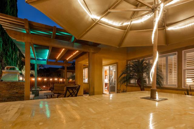 3753 Bergen Peak Place, Carlsbad CA: https://media.crmls.org/mediaz/91abda6b-53df-414a-8ca1-f81f6c6bb5bc.jpg