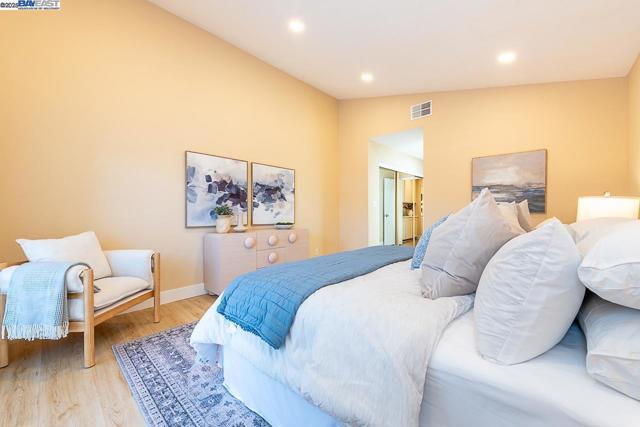 33036 Soquel St, Union City CA: https://media.crmls.org/mediaz/91ac4e01-dbbe-4b18-8ac8-70f71c7d867f.jpg