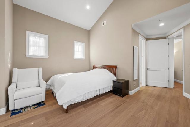117 PANORAMA Way, Los Gatos CA: https://media.crmls.org/mediaz/91acab31-1261-4756-9d79-eea355fbda66.jpg