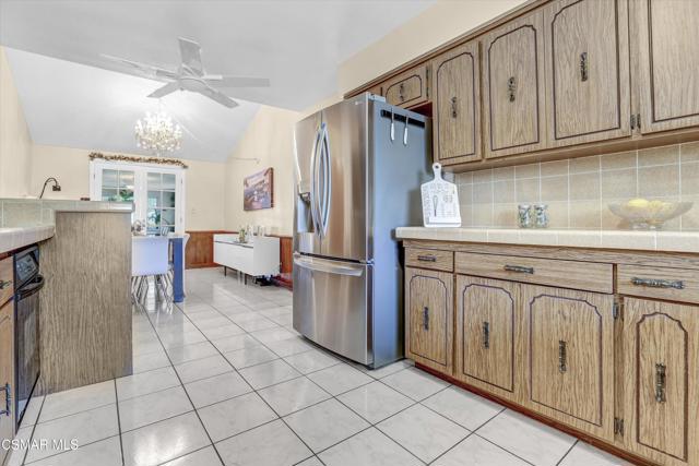23248 Community Street, West Hills CA: https://media.crmls.org/mediaz/91ad7f7c-657a-4701-a96b-731a9f6c4b70.jpg