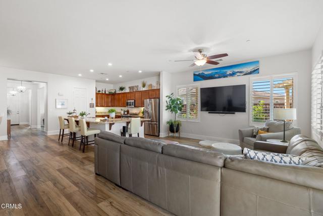Detail Gallery Image 25 of 53 For 9700 Kingsport Pl, Bakersfield,  CA 93306 - 2 Beds | 2/1 Baths