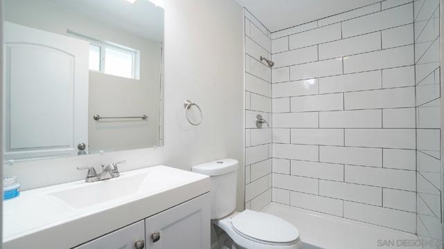 4275 77 College Ave, San Diego CA: https://media.crmls.org/mediaz/91ae10a1-d4f6-412d-87c3-9a5936345ec9.jpg