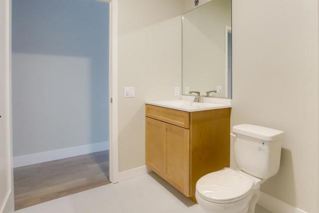 400 San Benito Street, Hollister CA: https://media.crmls.org/mediaz/91ae825c-4742-44ac-a527-ac6d91b716ef.jpg