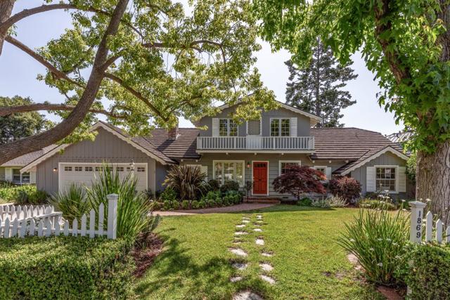 1869 Middleton Avenue, Los Altos CA: https://media.crmls.org/mediaz/91ae912a-d401-490d-8874-cafb95390114.jpg