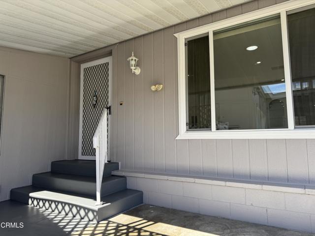 Detail Gallery Image 3 of 36 For 206 Browning Ave #206,  Ventura,  CA 93003 - 2 Beds | 2 Baths