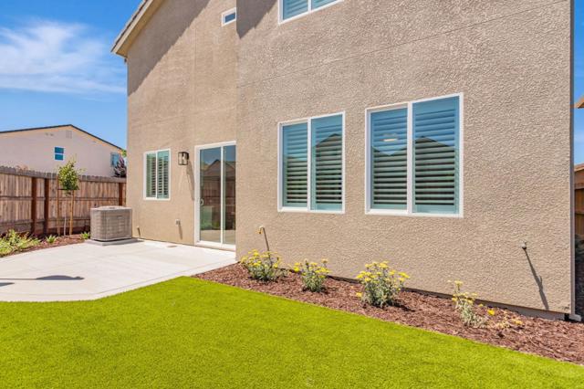 1153 Coyote Peak Way, Hollister CA: https://media.crmls.org/mediaz/91b117fc-f0a4-41eb-bbd9-1001149aaca9.jpg