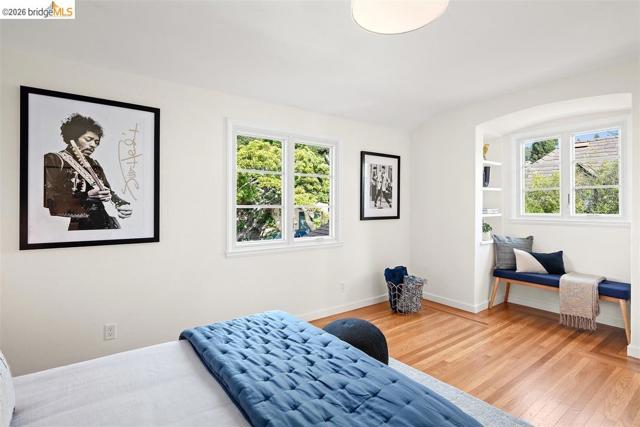 Image 24 of 54 For 450 Vermont Ave