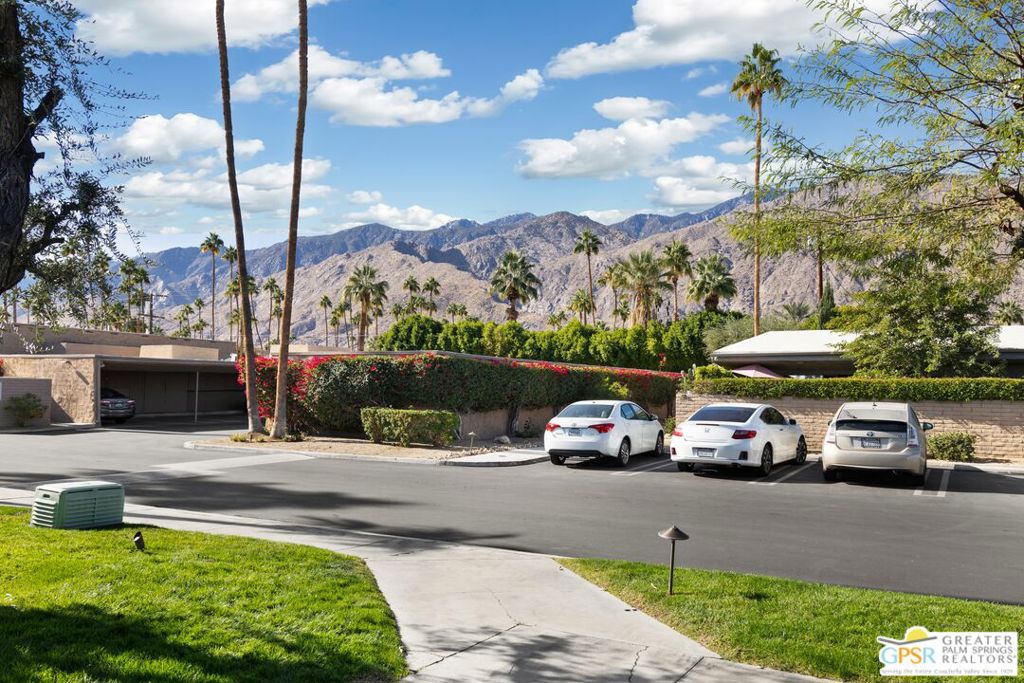 1111 E Ramon Road #43