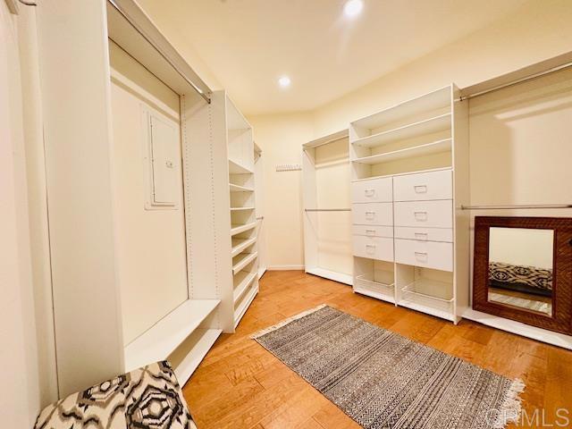 5456 Heatherton Drive, Somis CA: https://media.crmls.org/mediaz/91b34b0b-ab22-4d11-a188-9f5e0a85007e.jpg