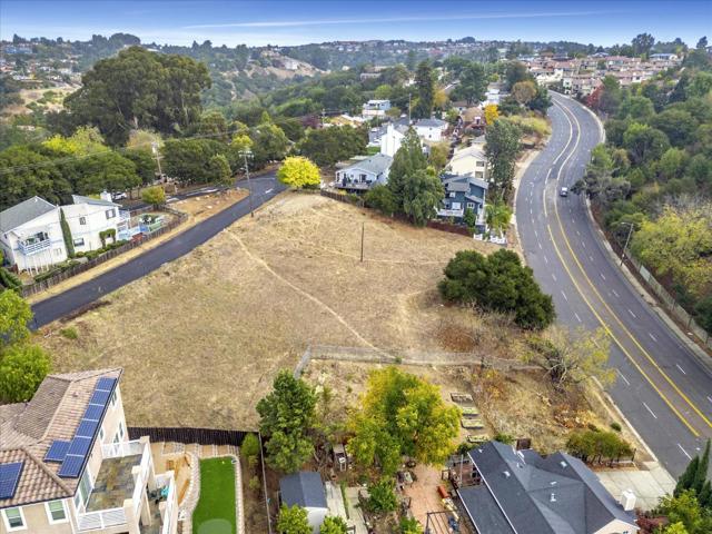 Image 5 of 21 For 27188 Hayward Boulevard