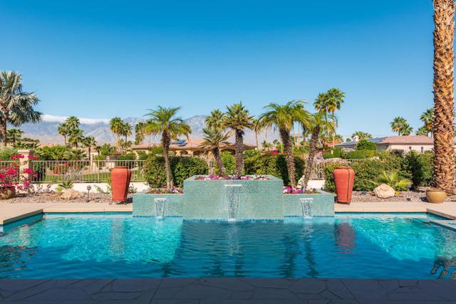 35010 Vista Del Ladero, Rancho Mirage CA: https://media.crmls.org/mediaz/91b4d79a-231e-4e98-927b-477ea468ae63.jpg