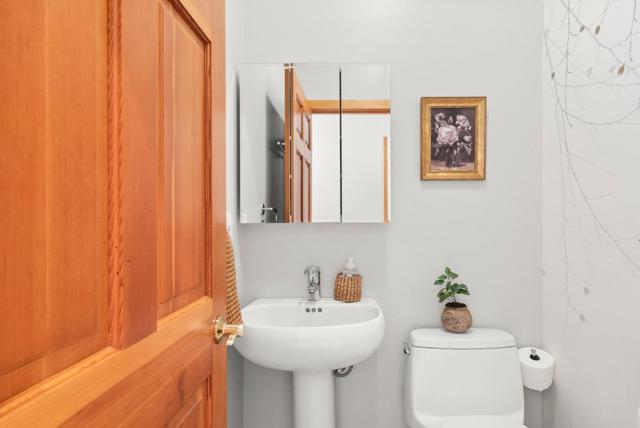 3135 Mar Vista Drive, Aptos CA: https://media.crmls.org/mediaz/91b6b385-a2ad-40a1-9324-b9bb418cc288.jpg