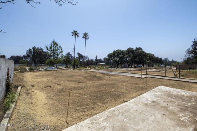 2691 McNally Avenue, Altadena CA: https://media.crmls.org/mediaz/91b7889e-c43e-496e-838d-3943b4e568a7.jpg