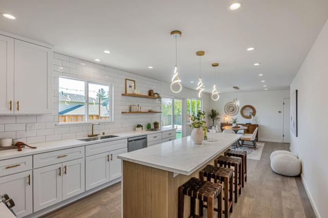 4741 Sorani Way, Castro Valley CA: https://media.crmls.org/mediaz/91b7a2d3-ef9f-46dd-93cb-56d7776d5e44.jpg