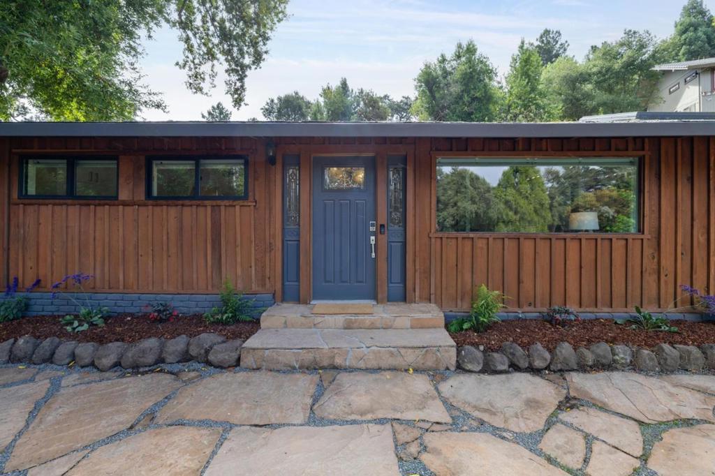 76 Old Spanish Trail