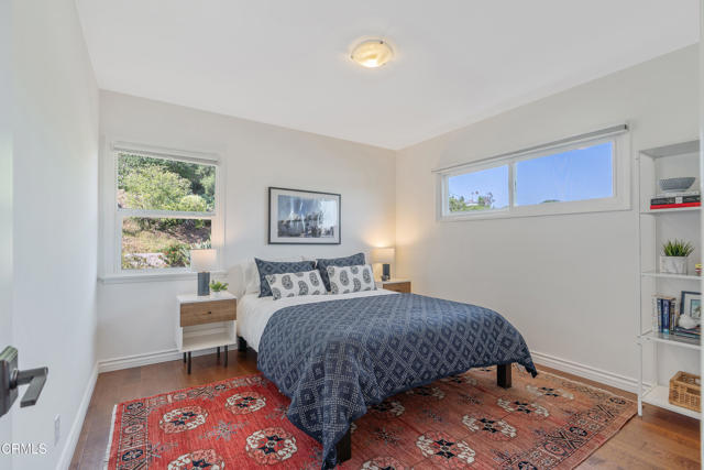 519 Paulette Place, La Canada Flintridge CA: https://media.crmls.org/mediaz/91b9b007-649e-4acd-98a5-fafdb0672443.jpg