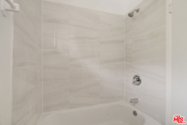 6755 Yucca Street, Los Angeles CA: https://media.crmls.org/mediaz/91bc7008-e297-4526-9878-36e03469751a.jpg