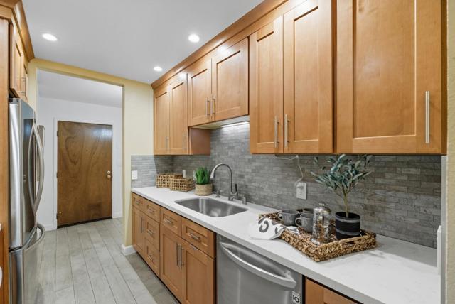 2000 Rock Street, Mountain View CA: https://media.crmls.org/mediaz/91bdbd4d-edc9-4a7d-8337-ba97b2dea143.jpg