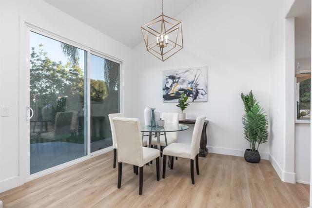 Detail Gallery Image 14 of 57 For 5166 via Portola, Oceanside,  CA 92057 - 4 Beds | 3 Baths