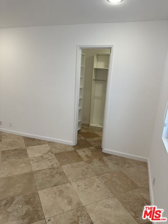 2454 Penmar, Venice CA: https://media.crmls.org/mediaz/91bf4e47-679e-44da-895d-e9054a51bbe4.jpg