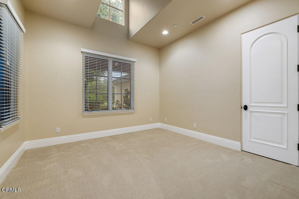 https://media.crmls.org/mediaz/91bffa62-61f5-4c80-bdf3-1a4db8737f2e.jpg?preset=X-Large