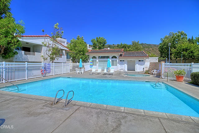 Detail Gallery Image 35 of 43 For 2623 Antonio Dr #107,  Camarillo,  CA 93010 - 2 Beds | 2 Baths