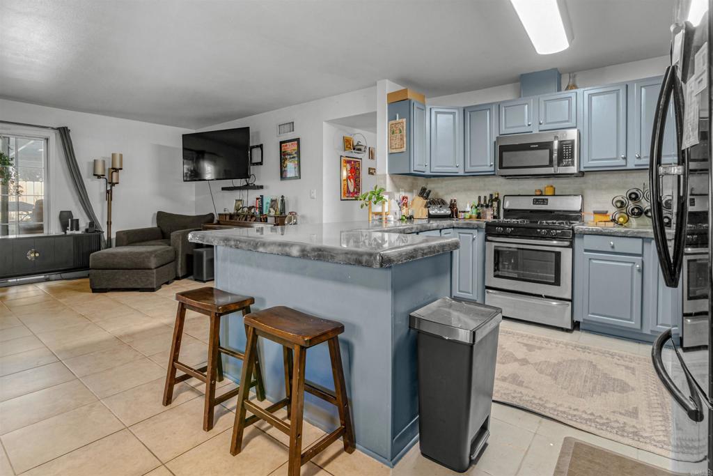 128 Frontier Drive - photo 8