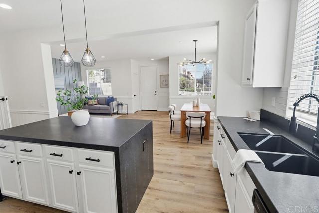 Detail Gallery Image 17 of 46 For 1720 Santa Ivy Ave, Chula Vista,  CA 91913 - 5 Beds | 3/1 Baths