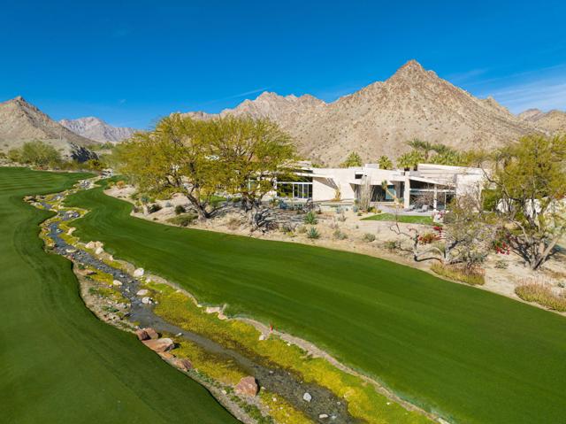 79095 Tom Fazio N Lane, La Quinta CA: https://media.crmls.org/mediaz/91c22da1-e375-407b-aebd-9215e31c403d.jpg