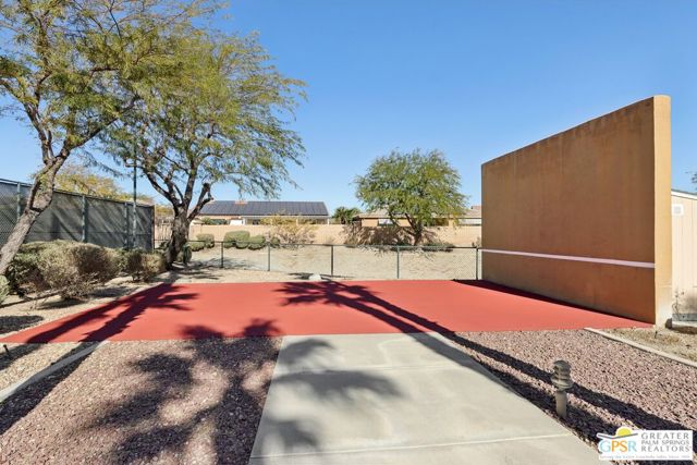 3820 Date Palm Trail, Palm Springs CA: https://media.crmls.org/mediaz/91c30377-051d-4197-a9e8-24c3ae1657dd.jpg