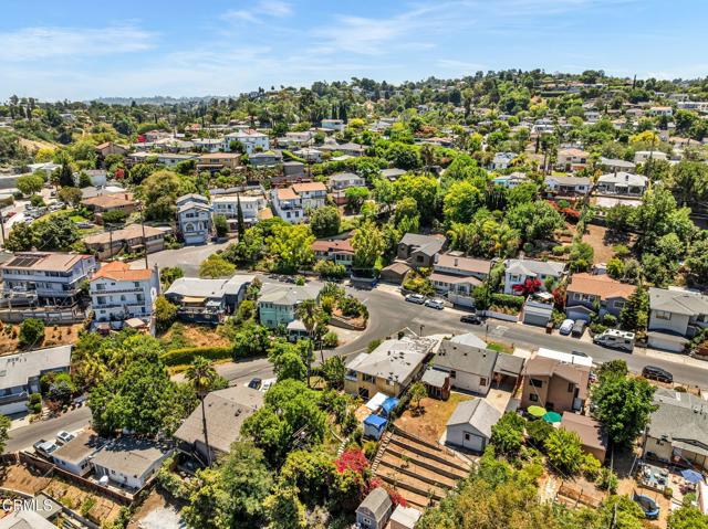 4127 Scandia Way, Los Angeles CA: https://media.crmls.org/mediaz/91c37996-ae6b-427d-99dc-446361550055.jpg