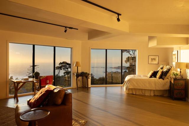 209 Crest Road, Carmel CA: https://media.crmls.org/mediaz/91c47b0d-0754-4a47-9188-2fafa76c6c0a.jpg