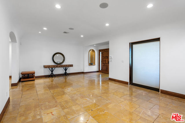 14710 Greenleaf Street, Sherman Oaks CA: https://media.crmls.org/mediaz/91c59e08-2da5-4f35-bd7f-ab5908d9b306.jpg
