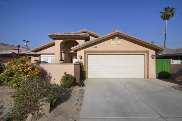 Image 5 of 28 For 52600 Avenida Alvarado