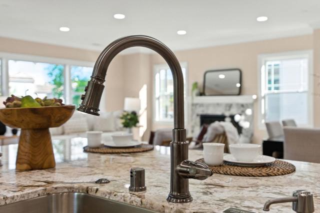 30 16th Avenue, San Mateo CA: https://media.crmls.org/mediaz/91c700c1-917a-44af-9b31-7ef042033202.jpg