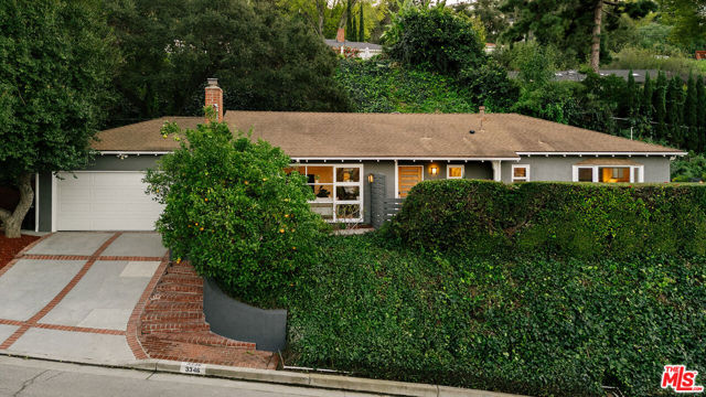 3346 Coy Drive photo 1