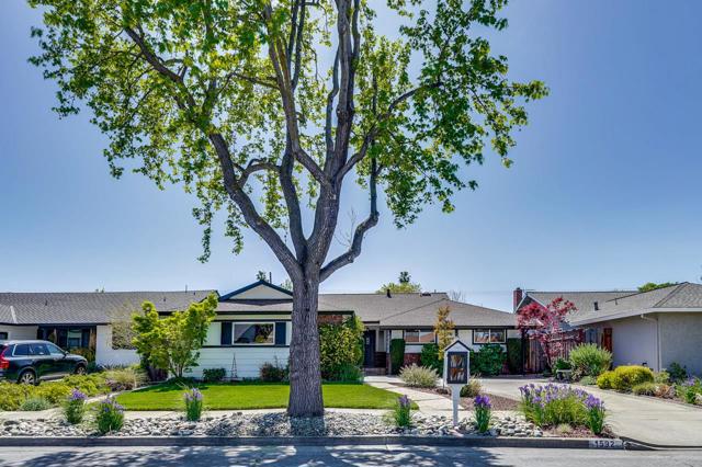 1592 Chambers Drive, San Jose CA: https://media.crmls.org/mediaz/91c77538-888e-465a-81a1-2e9a04e75c12.jpg